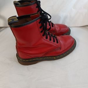 Dr. Martens UK 4.5 us 6 women's combat boots Leather fair England